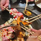 来大连！铁锅炖里还有大龙虾…真没白来🤤