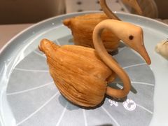 -荷花亭·湖北融合菜(中商广场店)