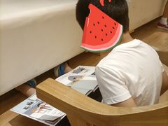 -漕河泾街道图书馆(漕河泾社区文化活动中心店)