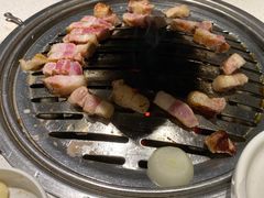 烤五花-本家韩国烤肉(青岛万象城店)