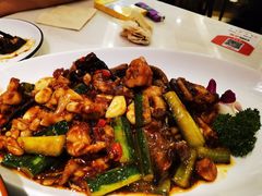 牛蛙烧鱼乔-刘胖子家常菜·蹄花焖藕(兴业店)