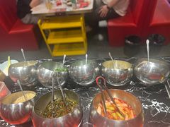 -何师傅美蛙鱼头(汉街店)