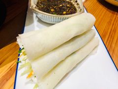 -野山舂·贵州现舂酸汤火锅(鸿通城店)