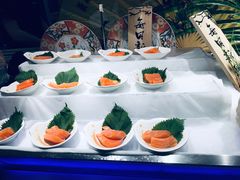 -五月罗马海鲜自助餐厅(月星环球港店)