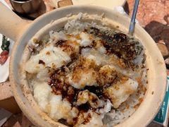 龙趸肉煲仔饭-唐宫小聚(荃湾荃新天地店)