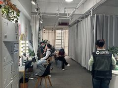 -六朵云照相馆(喷水池店)