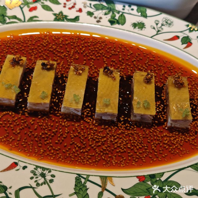 食川非川，似川非川