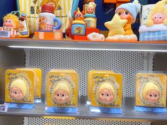 -泡泡玛特POPMART(蓝色港湾店)