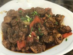 红烧土鸡-徽州美食(三十年老店)