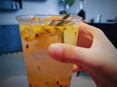 -HUG·拥抱咖啡(郑州宝龙广场店)