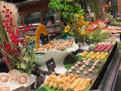 -钱小奴海鲜自助黑金店(杭州滨江龙湖店)