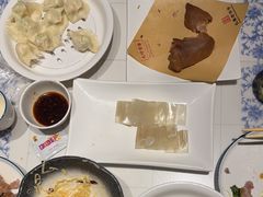 -东方饺子王(工农大路店)