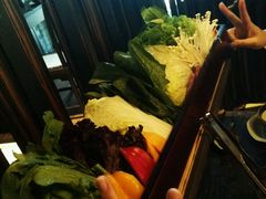 -湊湊火锅·茶憩(新中关购物中心店)