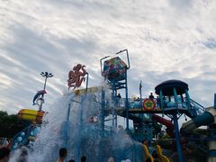 -欢乐水魔方水世界