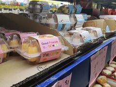 -黄五箱进口网红仓(金沙滩啤酒城店)