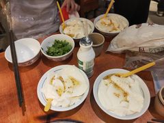 -周小明火锅(黑金冠社区店)