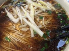 扁尖肉丝面-伟记奥面馆(养育巷店)