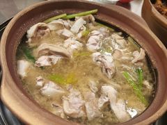 -胡须佬鸡煲四季火锅店(石厦西村直营店)