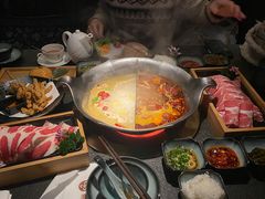 -湊湊火锅·茶憩(新中关购物中心店)
