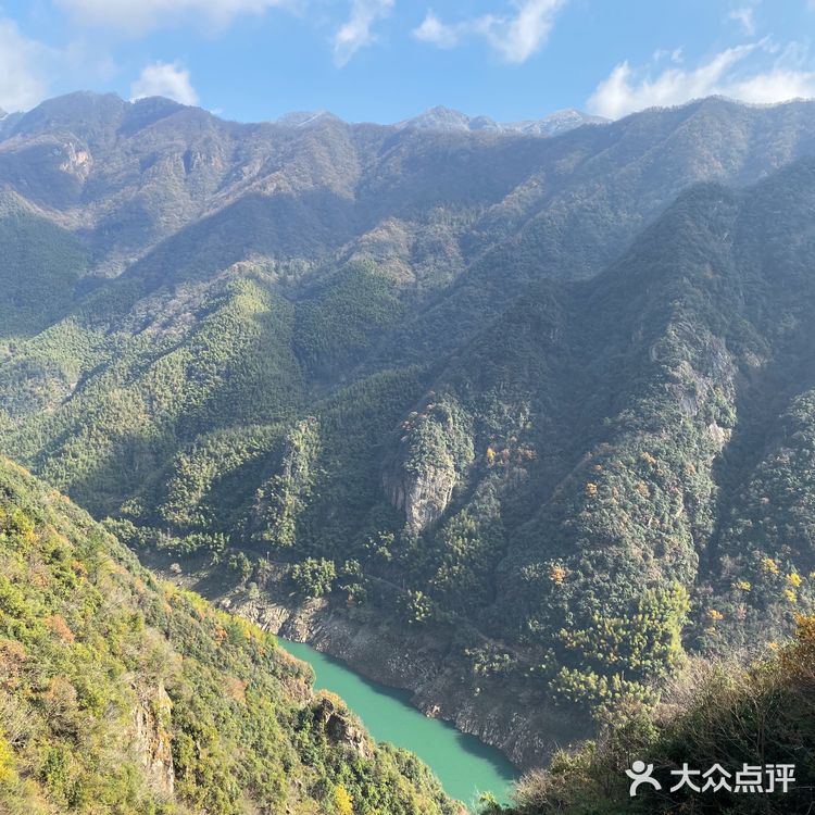 来山里呼吸一下新鲜空气