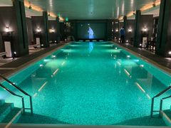 -丽思卡尔顿酒店泳池(金融街店)