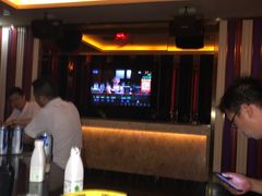 -欢乐空间KTV(奥山世纪城店)