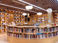 -漕河泾街道图书馆(漕河泾社区文化活动中心店)