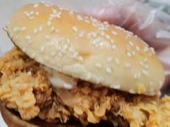 香辣鸡腿堡单人餐兑换券-肯德基(新时代店)