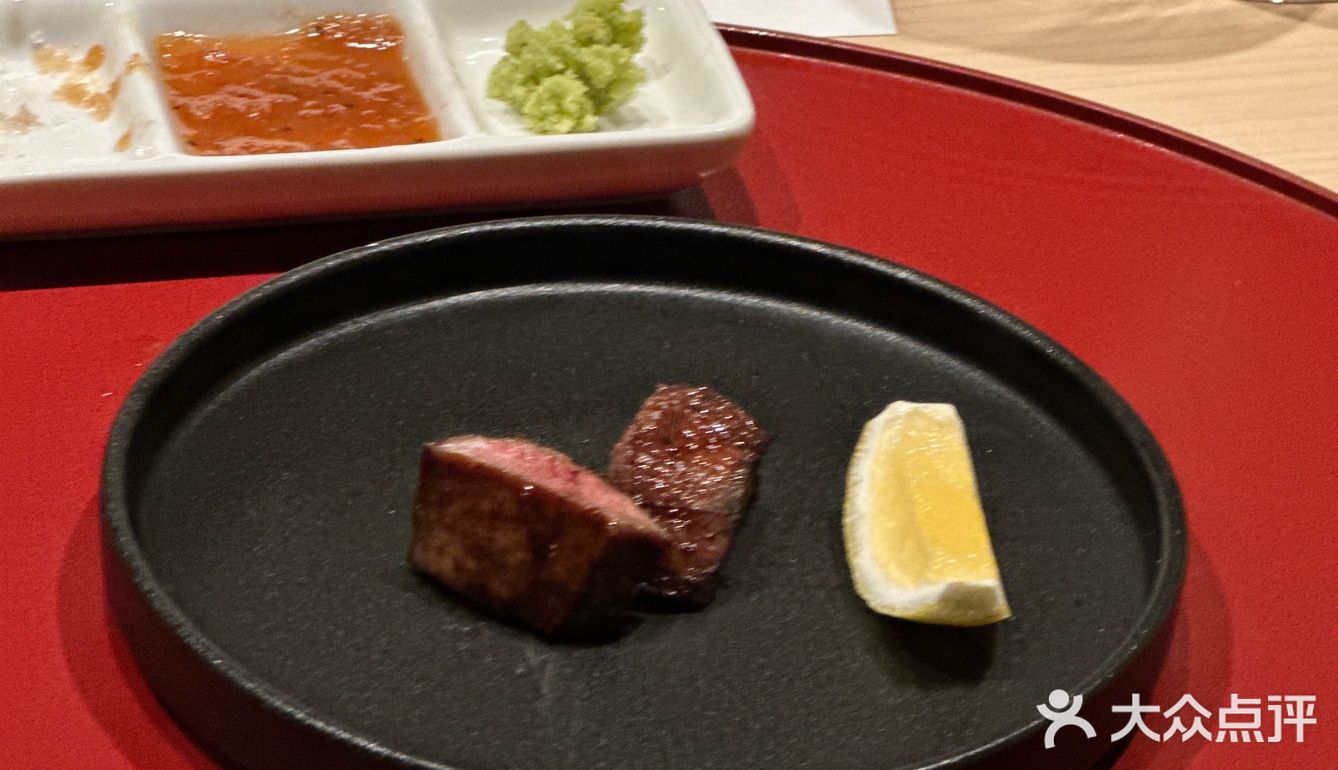 这到底是烤肉店还是艺术展[加油]