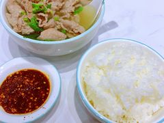 -犇逸·乐山跷脚牛肉·四川现炒(览海店)