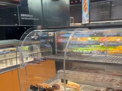 -罗森尼娜(德思勤店)