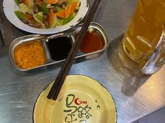 -马路牙子烧烤音乐酒馆(望京店)