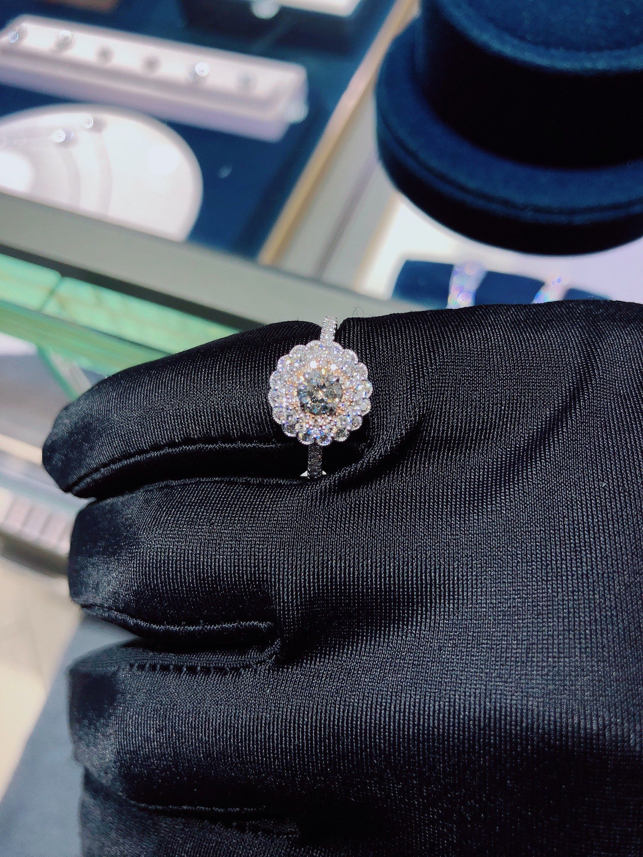 18k白红分色钻石套装