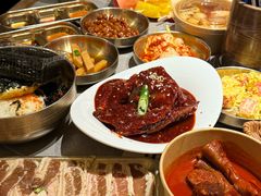 -草家酱蟹炭火烤肉店(珲春南路一店)