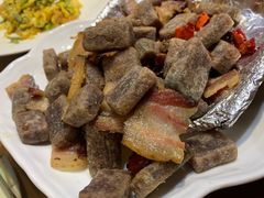 -亮欢寨酸汤鱼(沙冲路店)