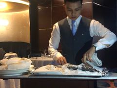 -迪拜帆船酒店海底餐厅