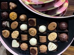 -Laderach 莱德拉(上海环贸iapm店)