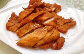Golden Braised Pork Ribs