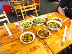 -拈签一笑黄牛肉辣卤串串