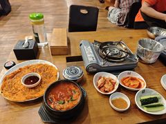 -喇喇排骨火锅·传统韩式脊骨汤(望京西园总店)