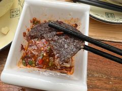 -有一锅·野生菌黑山羊腊排骨火锅(古城北门店)