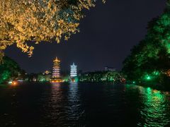 -漓江冠岩景区