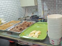 -覃肥叔桂林米粉(粮道街店)
