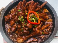 石锅虎皮凤爪-品大三(大行宫店)