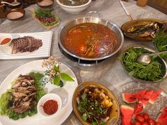 -老凯里苗岭酸汤鱼酸汤牛肉(百里杜鹃路店)