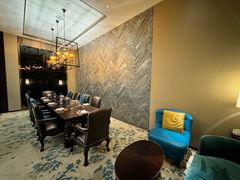 -卡佩罗意大利餐厅及酒吧Al Cappello Trattoria