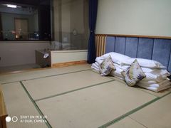 -望儿山温泉水乐园