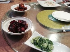 本帮红烧肉-东方明珠老上海8号餐厅(东方明珠广播电视塔店)