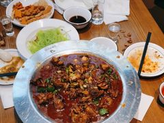 -俭寨大盘鸡·手抓肉·烧烤新疆菜(乌苏路店)