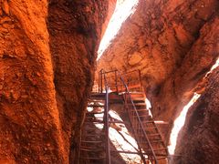 -天山神秘大峡谷